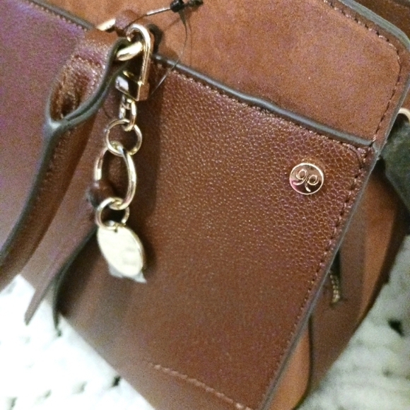 Brown Structured Purse with suede detail - Picture 4 of 12